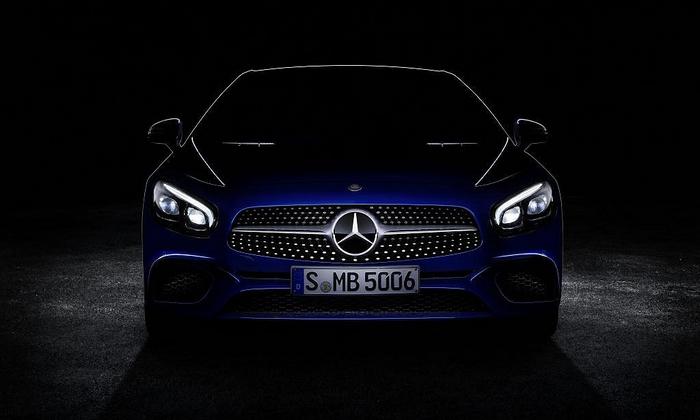 Mercedes-Benz teases 'diamond' grille on freshened SL